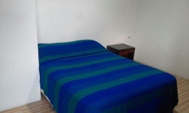 Hostal Las Velas Hotel Manta Exterior photo