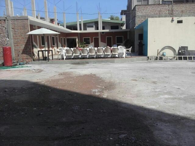 Hostal Las Velas Hotel Manta Exterior photo